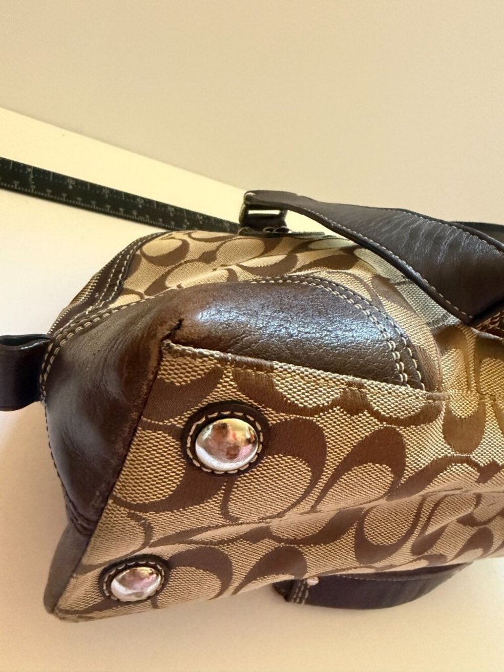 Coach Miranda Dome Satchel (F13977) - Picture 6 of 13